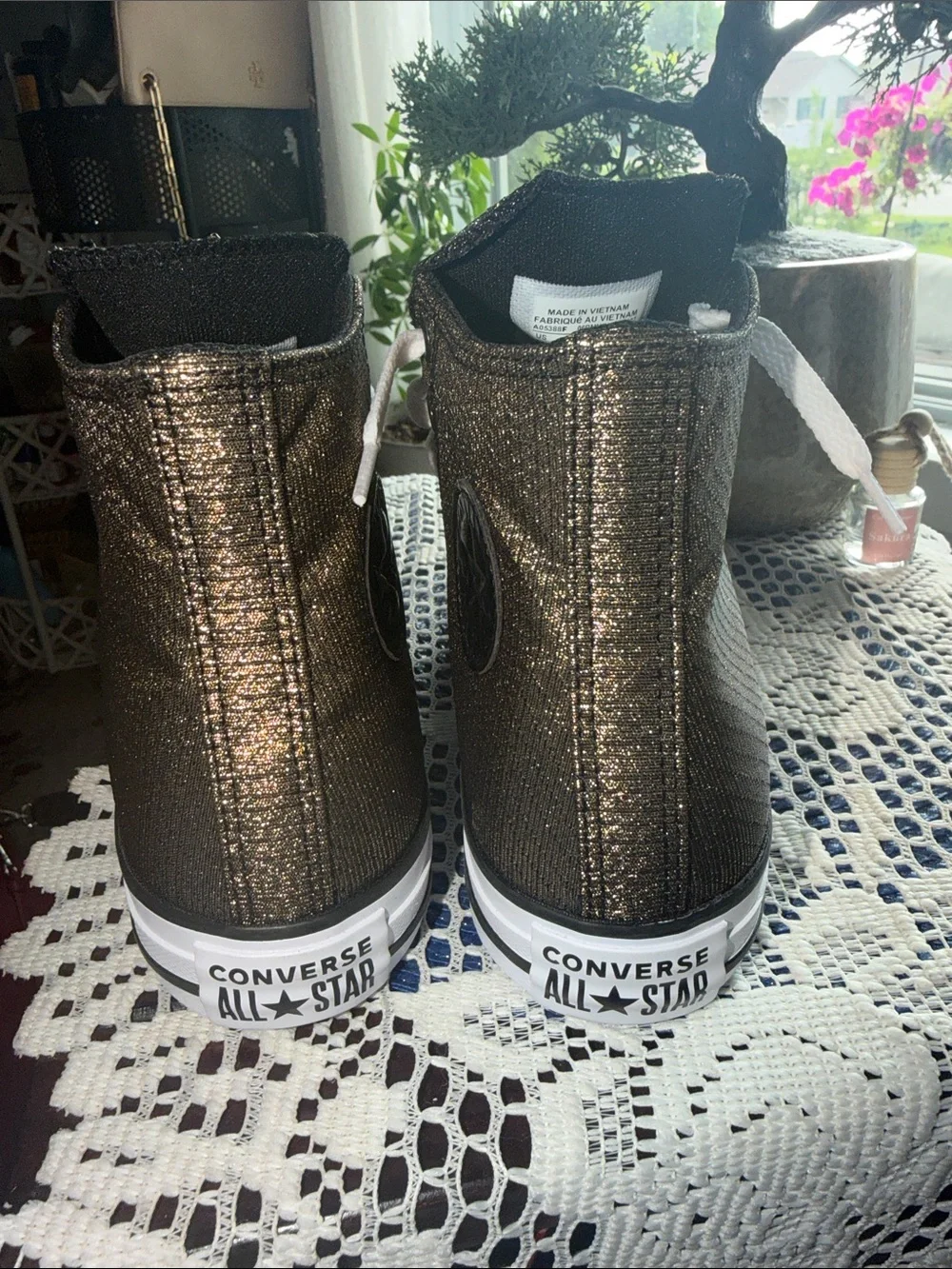 Converse Kids 4.5  Metallic Black High-Top Sneakers White Accents-women’s size 6